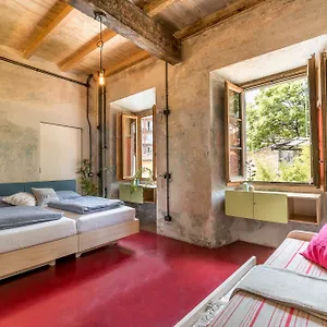 Hostel Un Posto A - All'interno Di Una Cascina Del 700, Milan