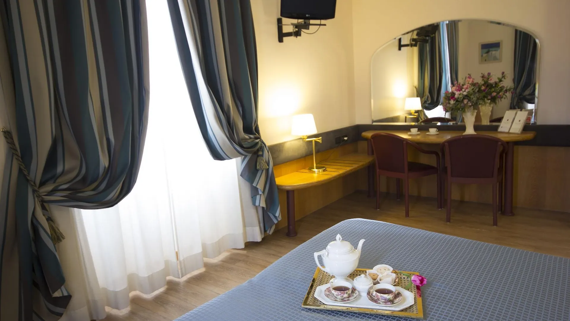 Albert Hotel Milán 3*,