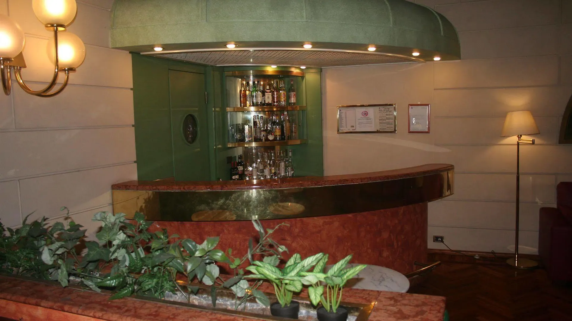 ***  Albert Hotel Milano Italia